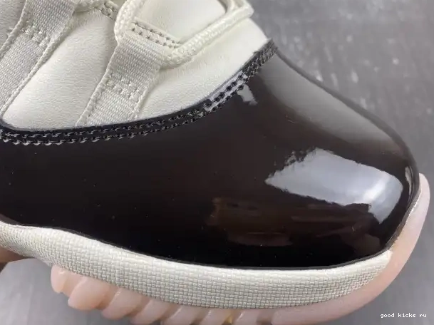 Rep WMNS 11 Air AR0715-101 Jordan Neapolitan 0325